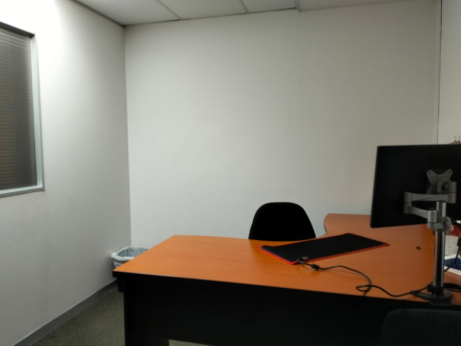 Commercial Property for Sale in Rosenpark Western Cape